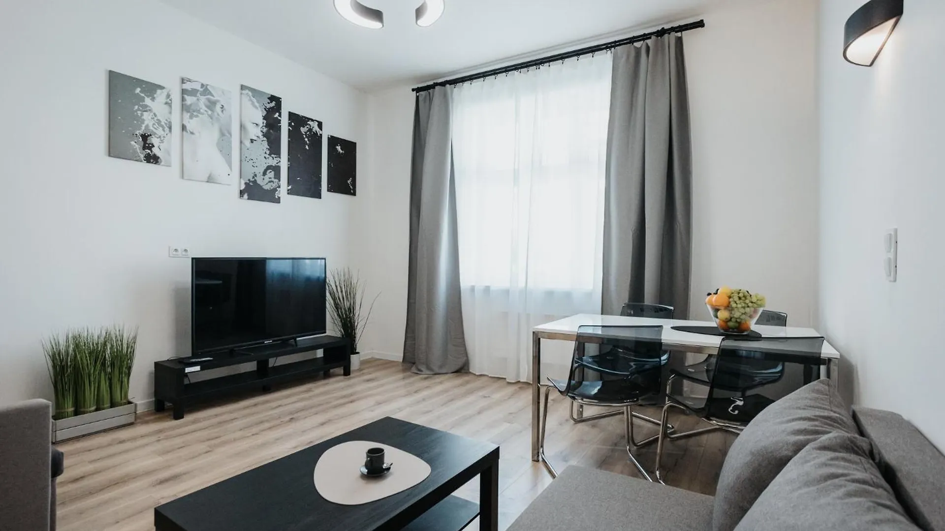 Apartment Rose Historic Podgorze Stay In City Center Krakow Poland